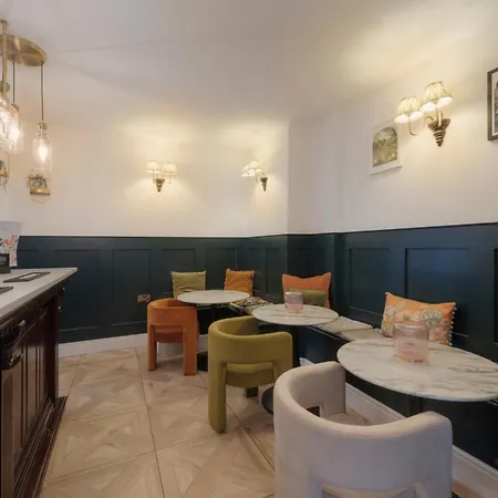 Florence Gardens Boutique Hotel And Restaurant-2